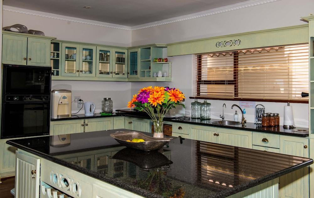 Atlantic Guest House Knysna Bagian luar foto